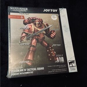 Warhammer 40K Legion MK IV Tactical Squad Figure - Red